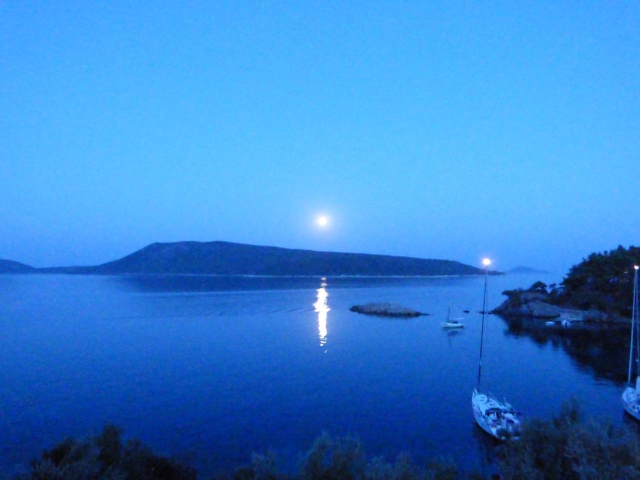 Odyssia Near The Seaside Apartment Agios Petros  Bagian luar foto